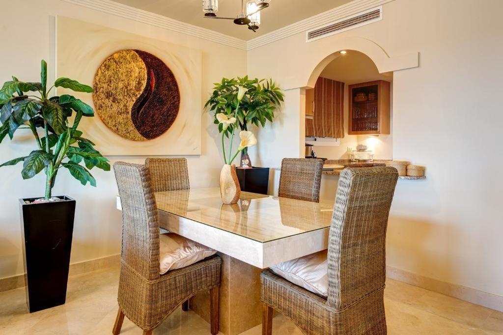 Frontline Beach Apartment - Sinfonia Del Mar Estepona Exterior foto